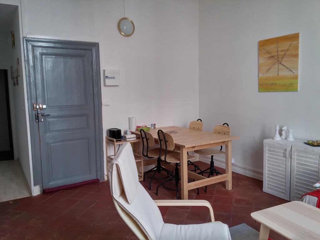 Appartements Cote Pont Vieux-Self Check-In Carcassonne Exteriör bild