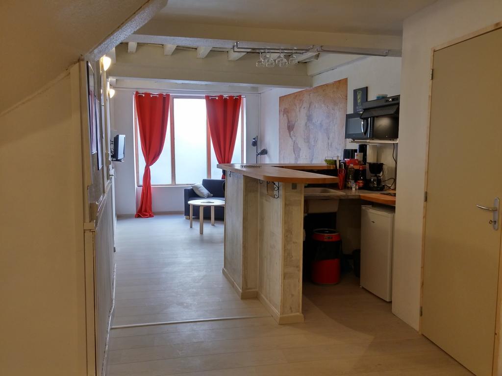 Appartements Cote Pont Vieux-Self Check-In Carcassonne Exteriör bild